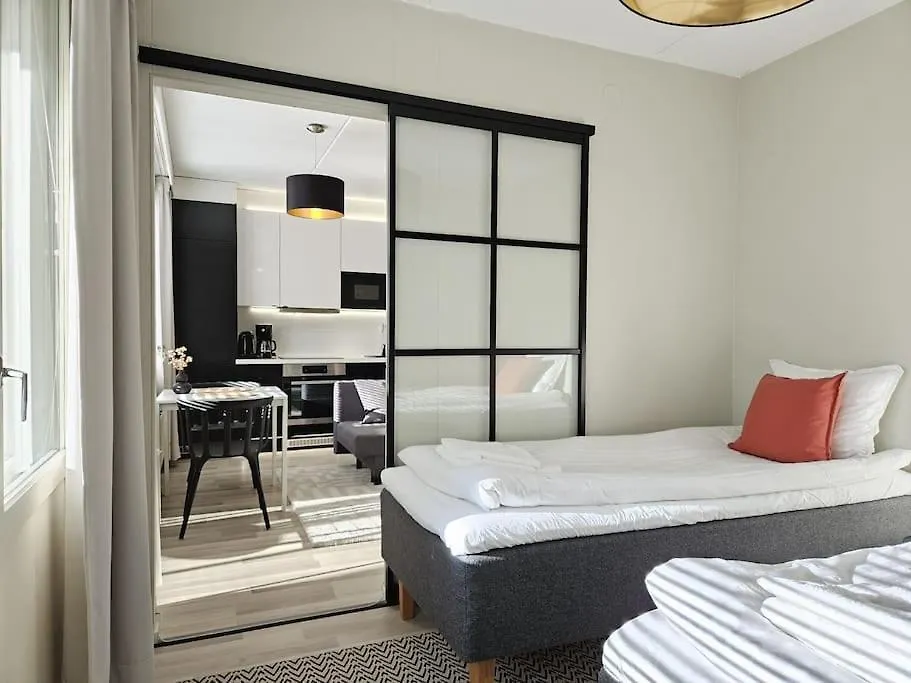 Modern One-Bedroom With Glazed Sun Balcony, 350M Metro Helsinky 0*,